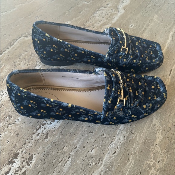 Cabi Carnaby Velvet Loafer - Picture 5 of 5
